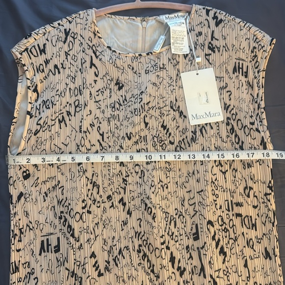 MAX MARA RINO LETTER PRINT PLEATED DRESS - Picture 11 of 14